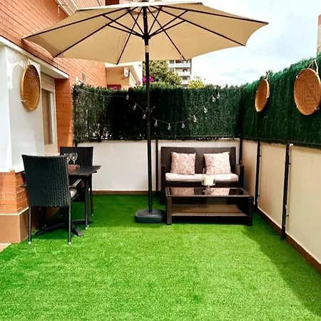 Seahomes Vacations - Fenals Boutique Apt. *